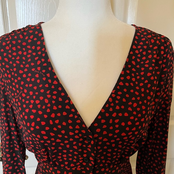 From Future Black and Red Silk Blouse/ Top - Picture 3 of 10